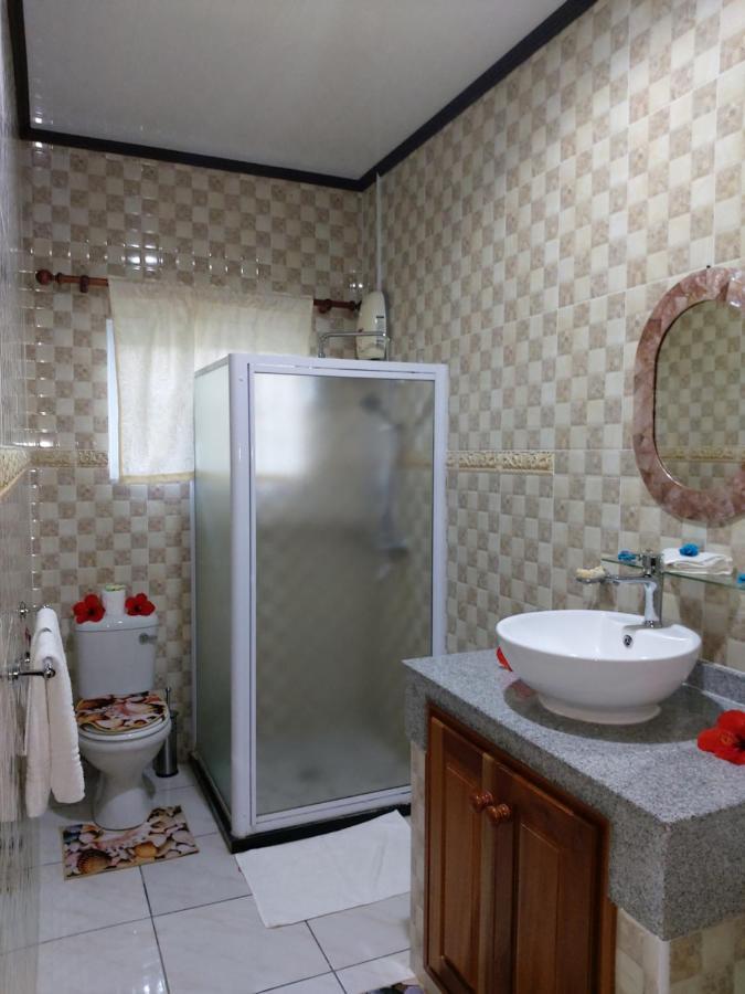 פראסלין Leo'S Petit Villa Annex מראה חיצוני תמונה